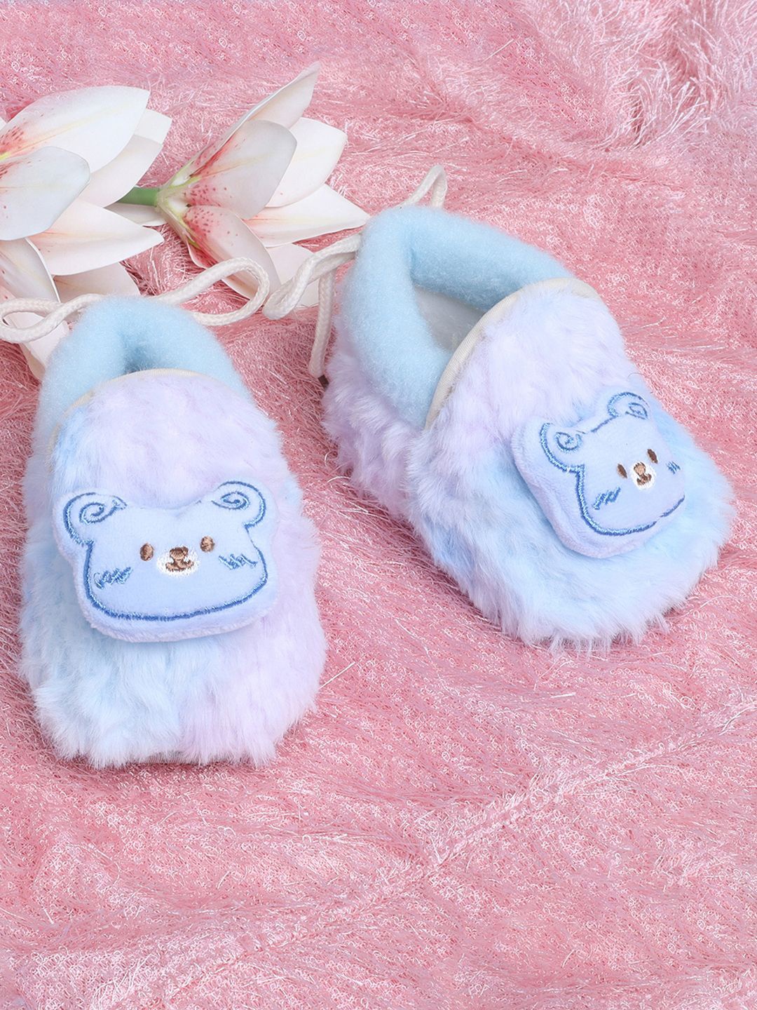 

Baby Moo Boys Cotton Slip-On Anti-Skid Plush Warm Booties, Blue