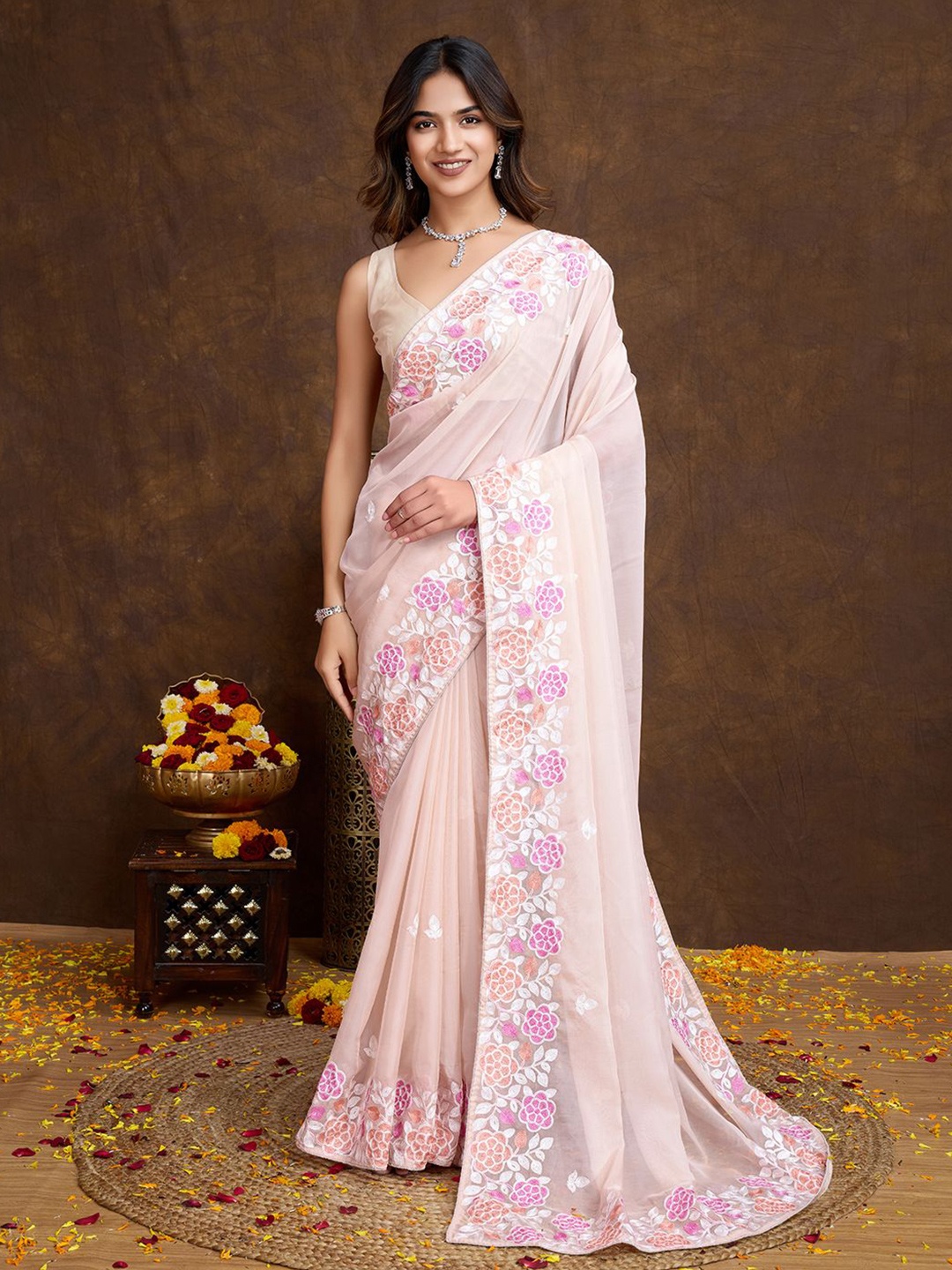 

HERE&NOW Embroidered Organza Saree, Pink