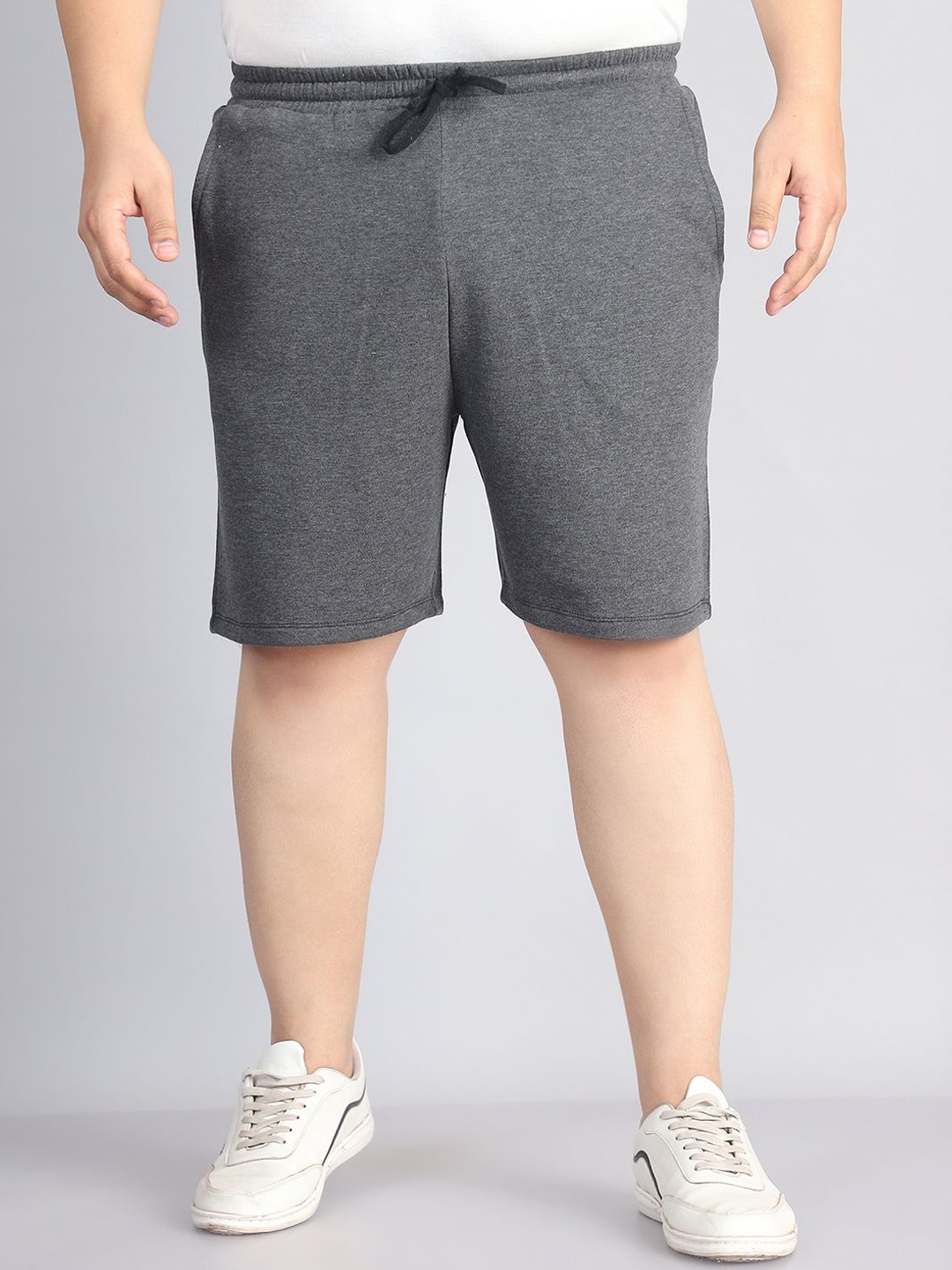 

Rute Men Plus Size Pure Cotton Mid-Rise Shorts, Grey