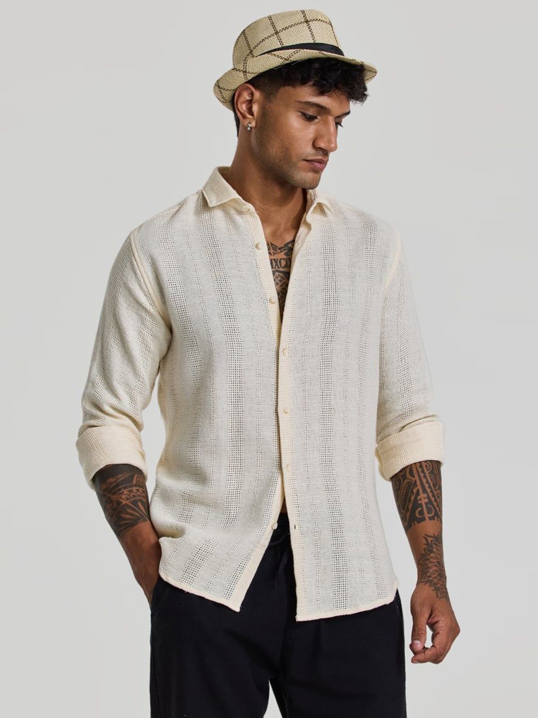 

Snitch Men Smart Spread Collar Solid Slim Fit Casual Shirt, Cream