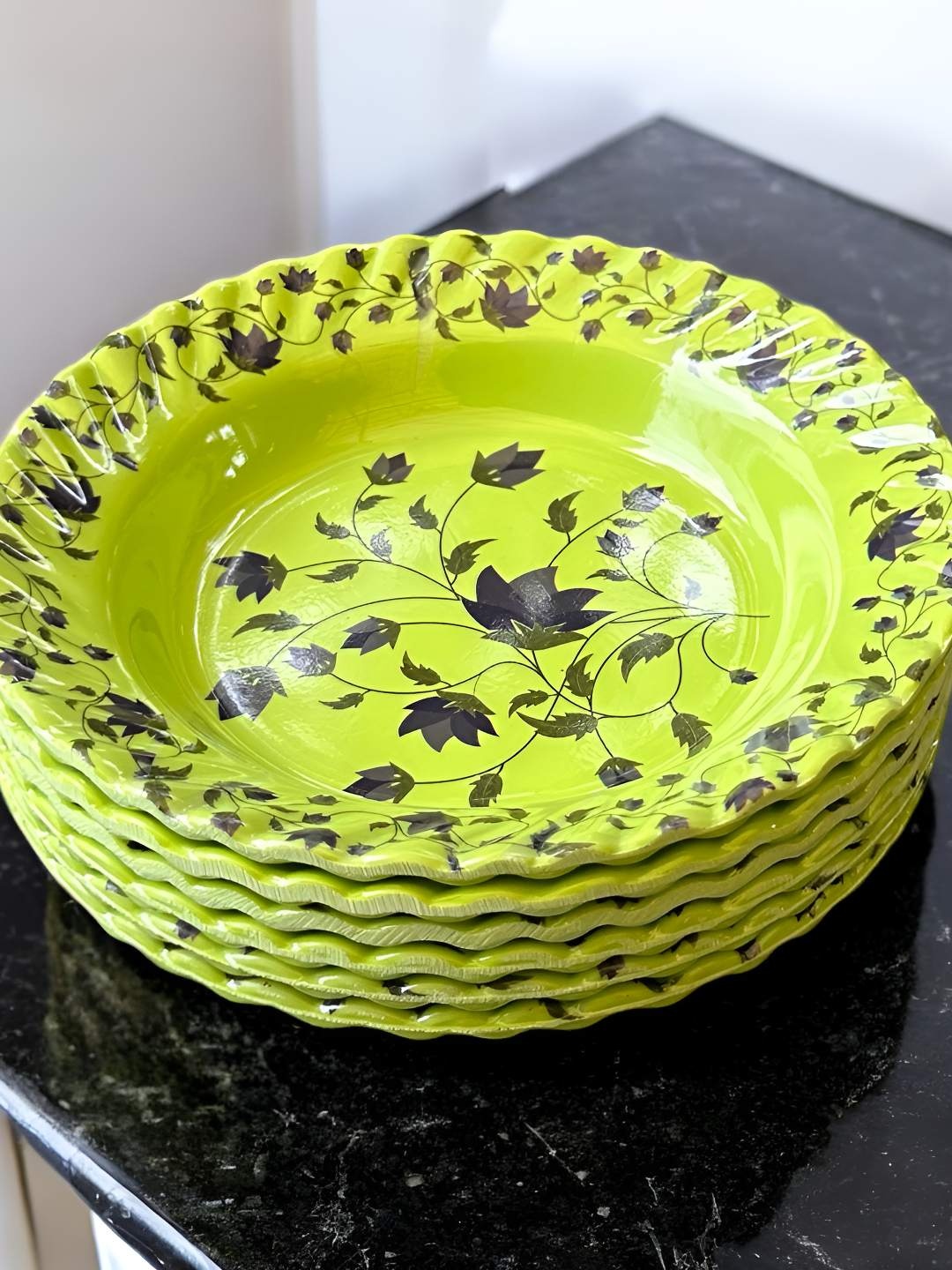 

Gallery99 Green & Black 6 Pieces Floral Printed Melamine Plates