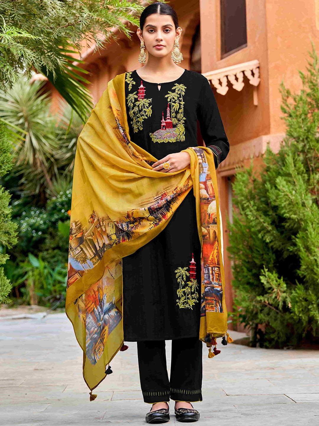 

MITTOO Ethnic Motifs Embroidered Thread Work Straight Kurta With Trousers & Dupatta, Black