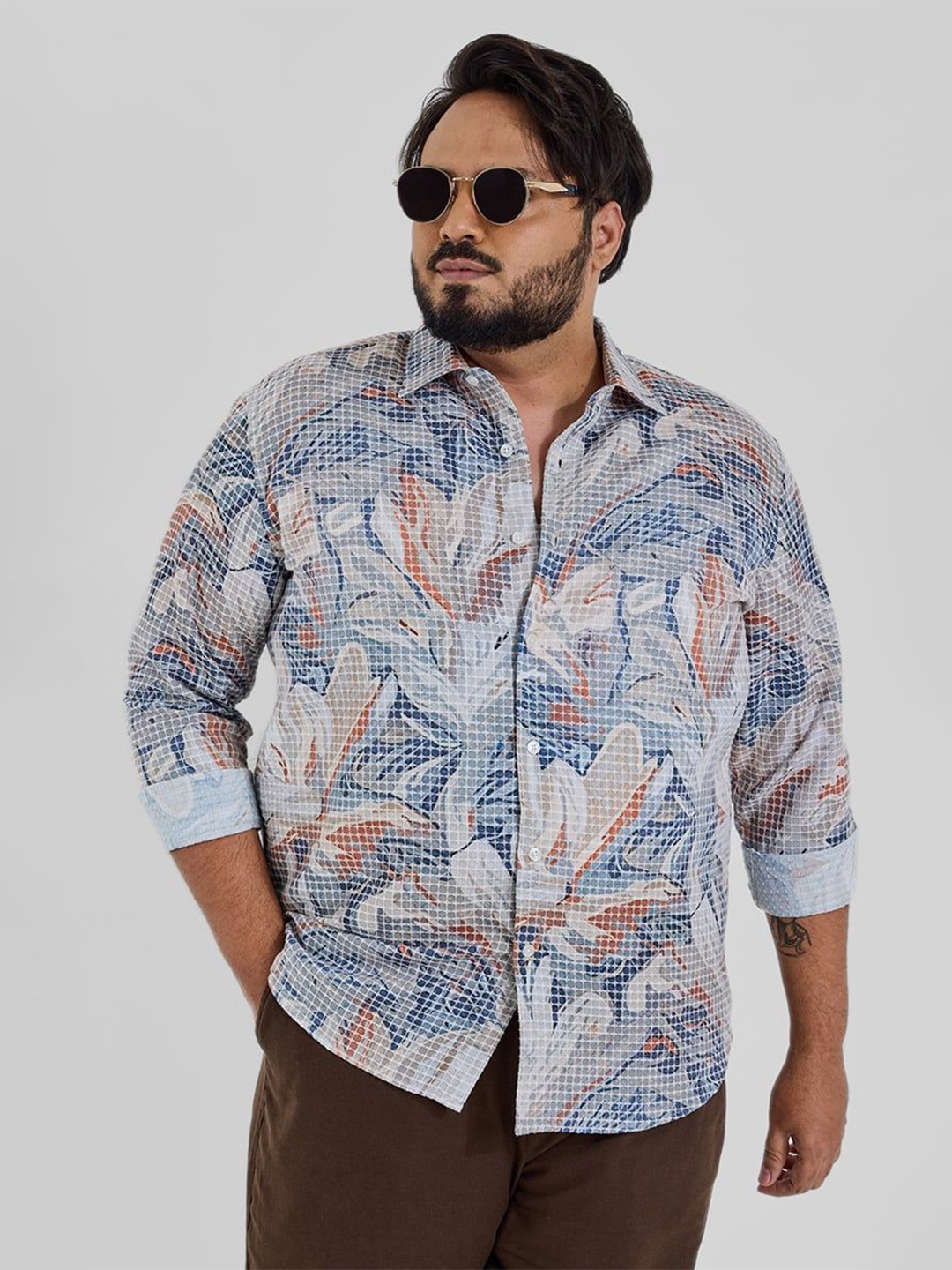 

Snitch Men Plus Size Classic Spread Collar Floral Printed Cotton Casual Shirt, Blue
