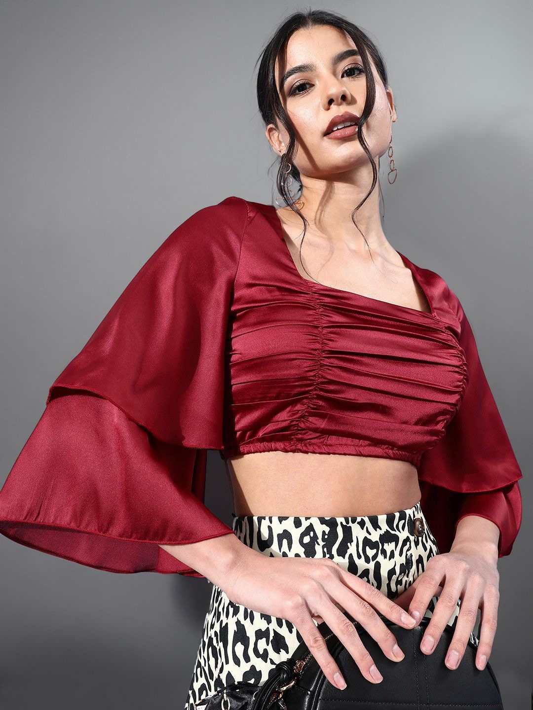 

STYLECAST X KASSUALLY Women Flared Sleeve Crop Top, Maroon