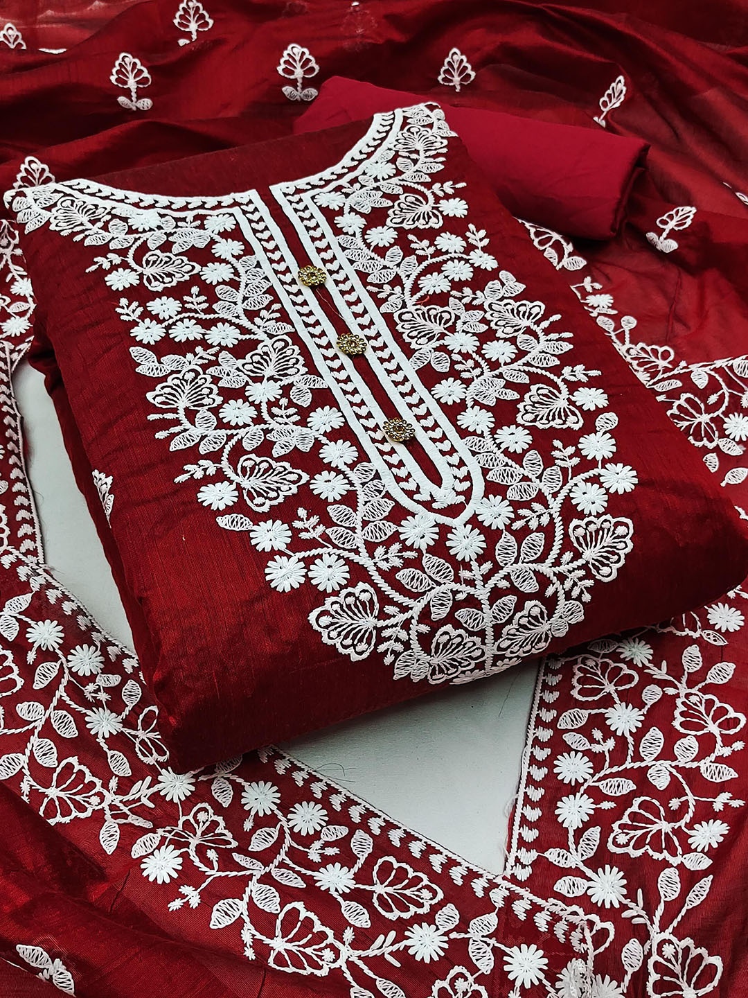 

Maroosh Embroidered Thread Work Unstitched Dress Material, Maroon