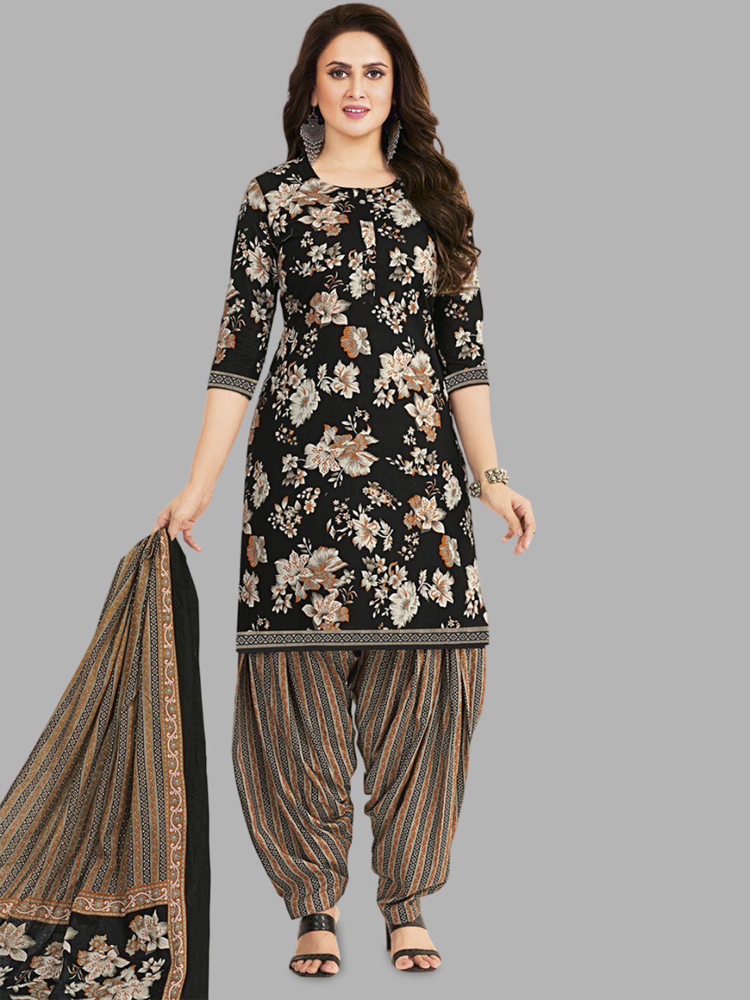 

MIRAAN Floral Printed Pure Cotton Unstitched Dress Material, Black