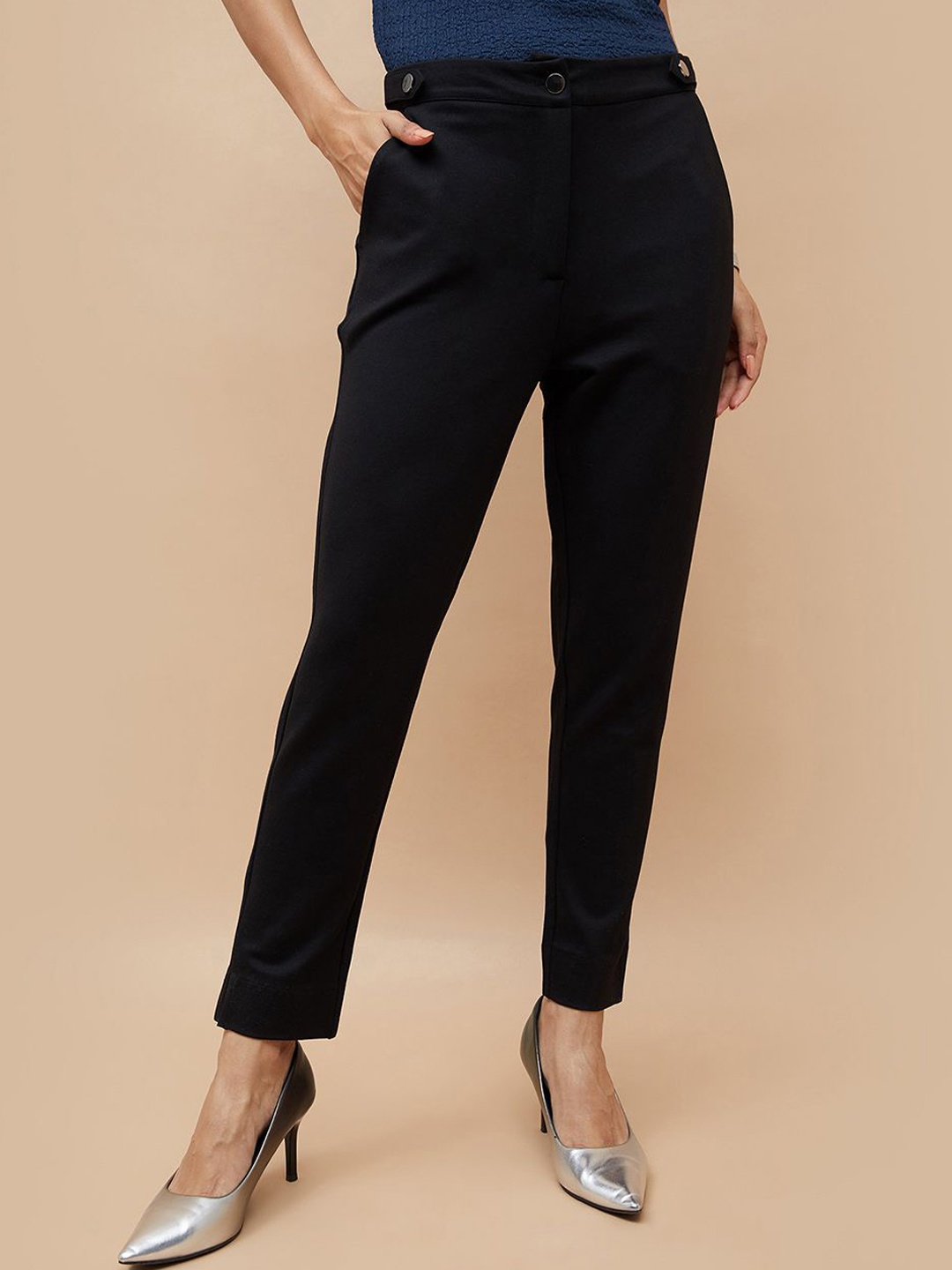 

CODE by Lifestyle Women Mid-Rise Regular Fit Trousers, Black