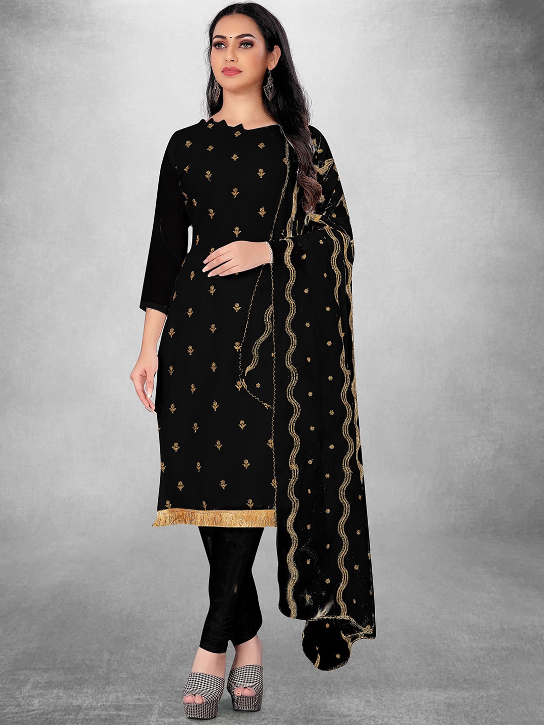 

Maroosh Floral Embroidered Unstitched Dress Material, Black