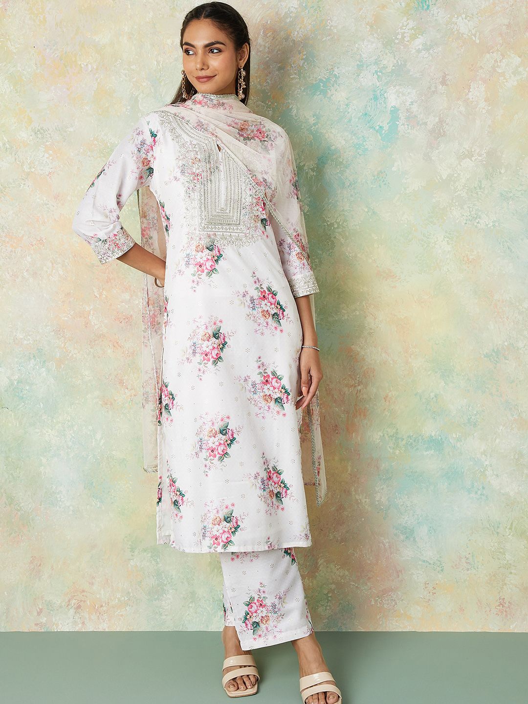 

Melange by Lifestyle Floral Printed Thread Work Straight Kurta with Trousers & Dupatta, Off white