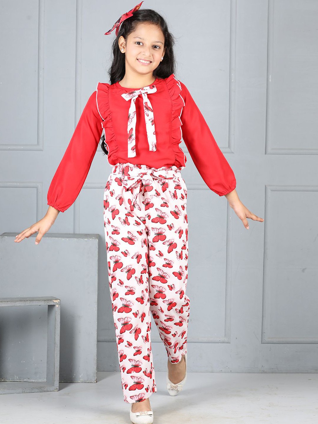 

Cutiekins Girls Round Neck Top with Trousers Clothing Set, Red