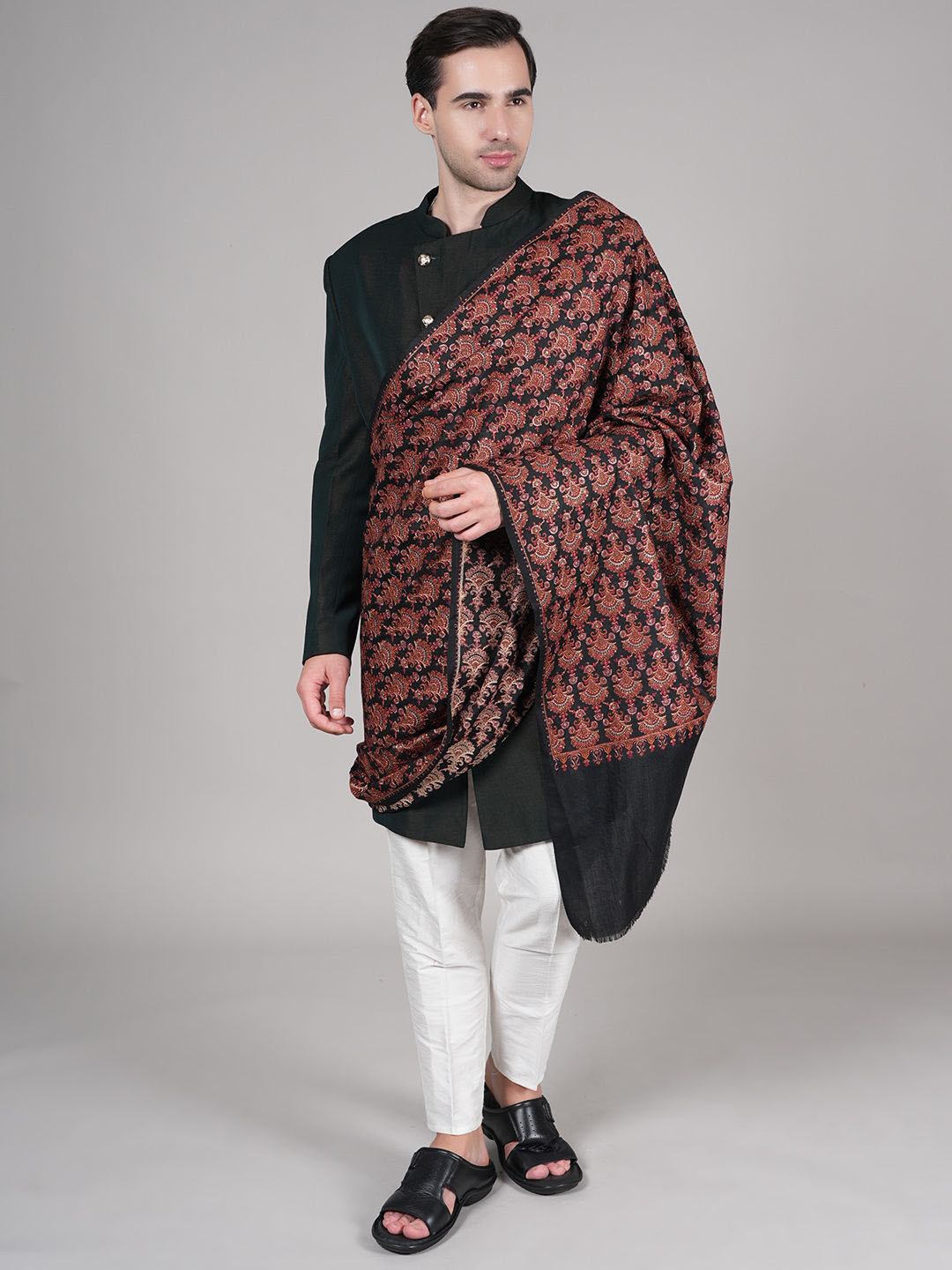 

MUFFLY Floral Printed Woollen Shawl, Brown
