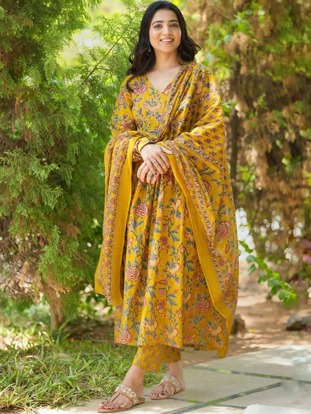 

KALINI Floral Printed V-Neck Anarkali Kurta With Trousers & Dupatta, Yellow