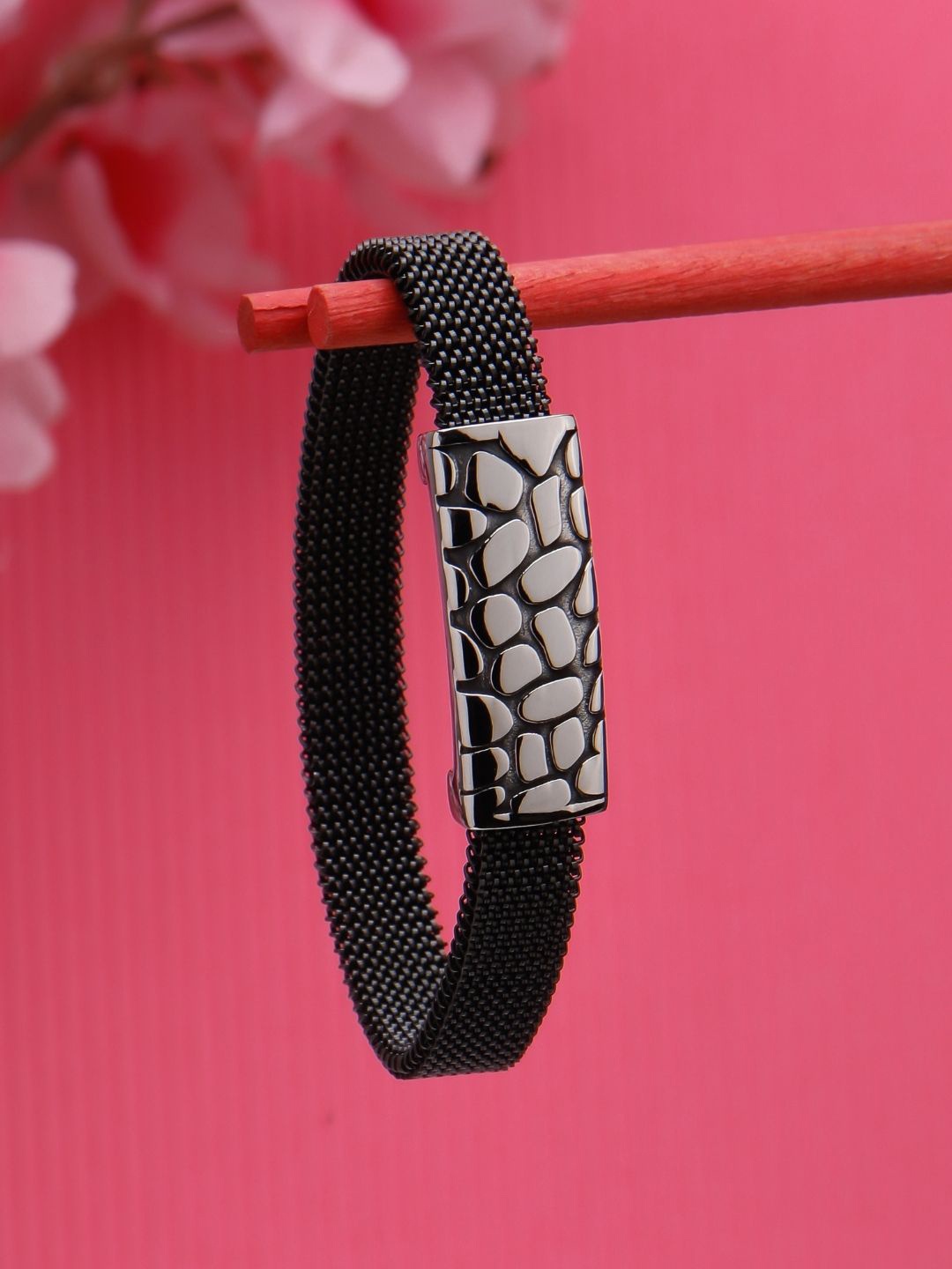 

PYLON Men Stainless Steel Elasticated Bracelet, Black