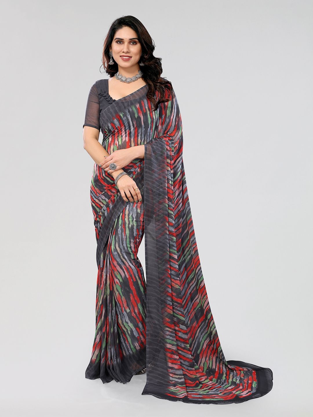 

ANAND SAREES Women Striped Saree With Blouse, Black