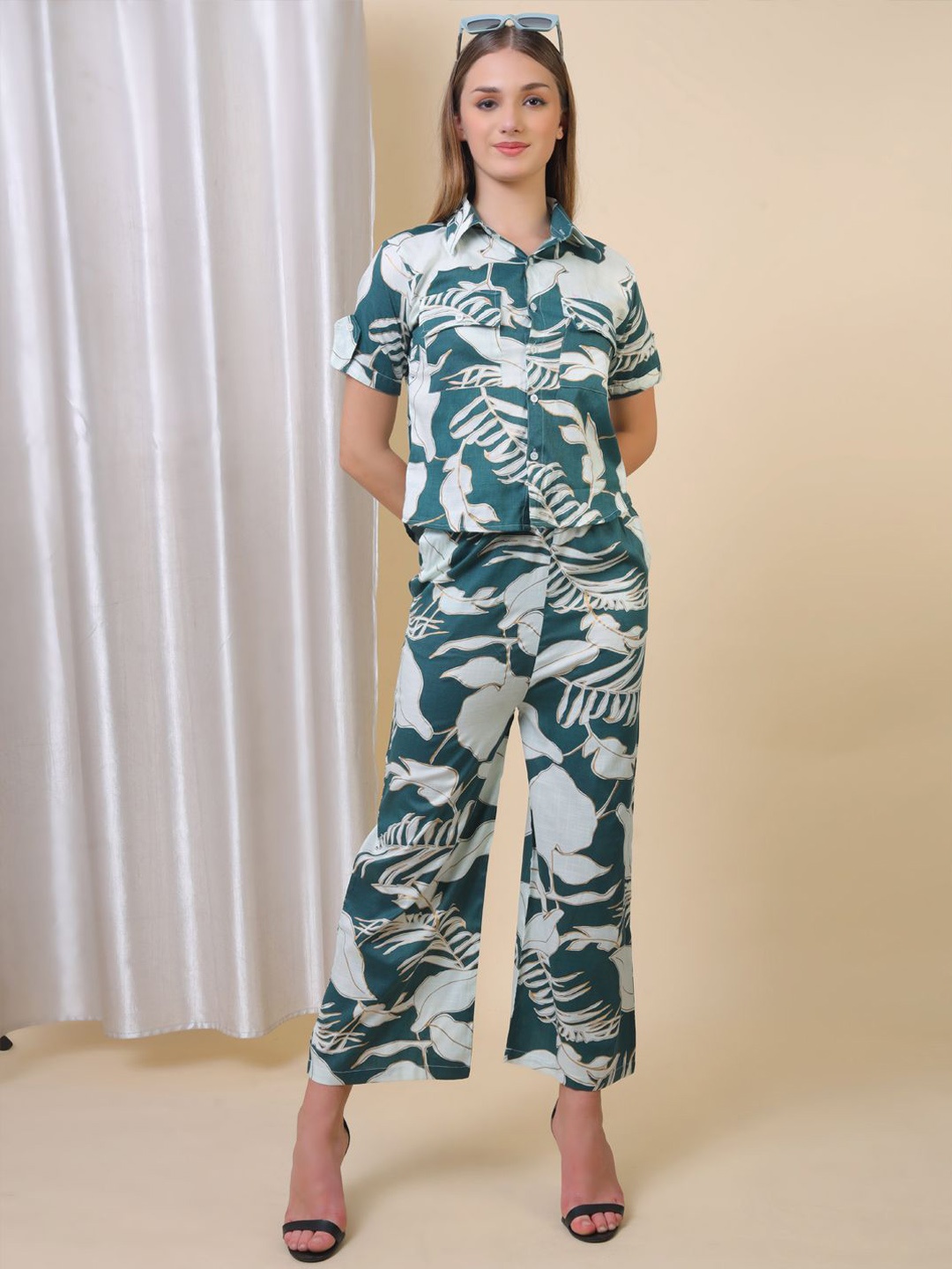 

Xivir Printed Shirt And Trousers Set, Green