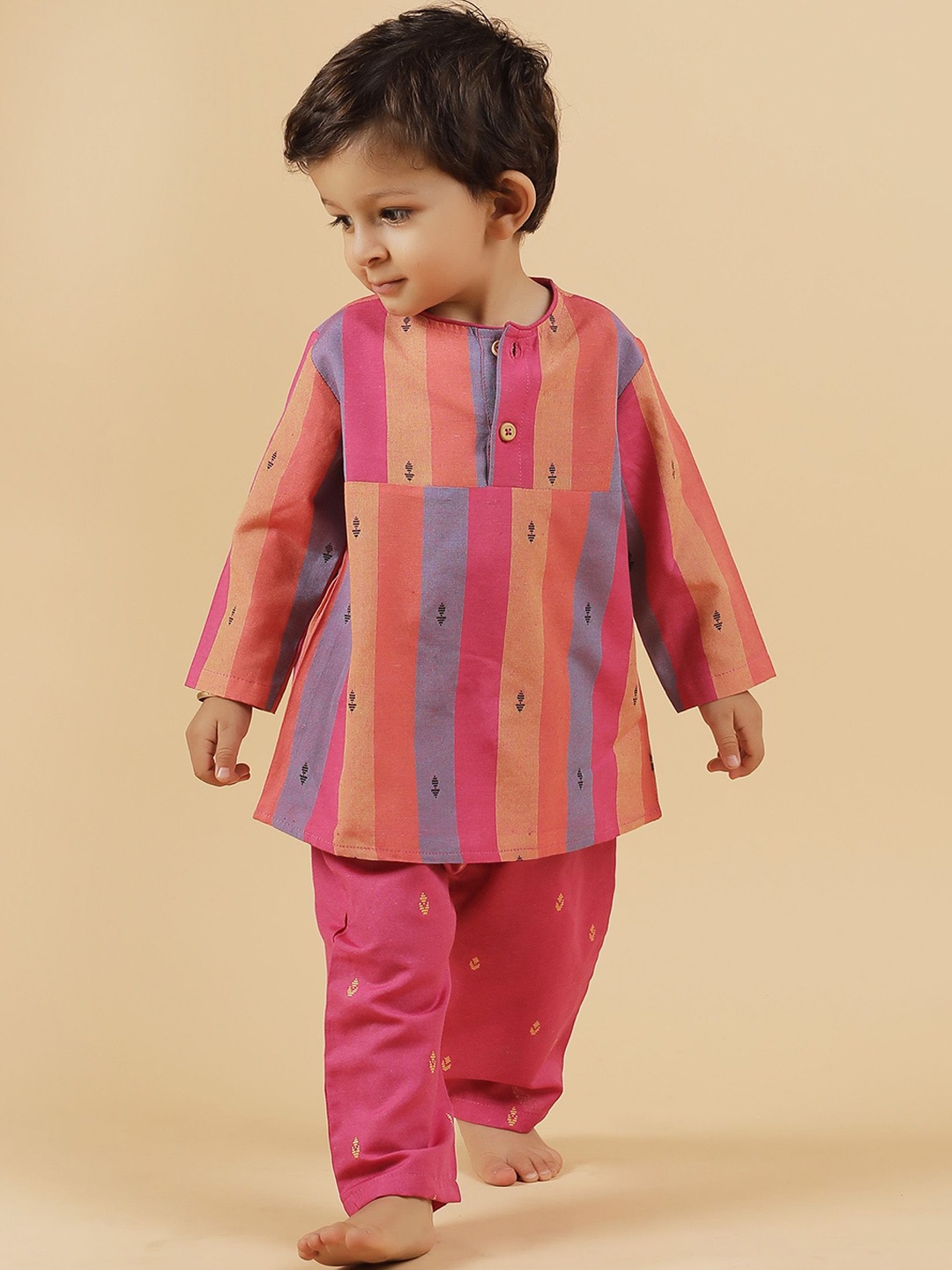 

TJORI Boys Striped Round Neck Pure Cotton A-Line kurta With Pyjamas, Pink