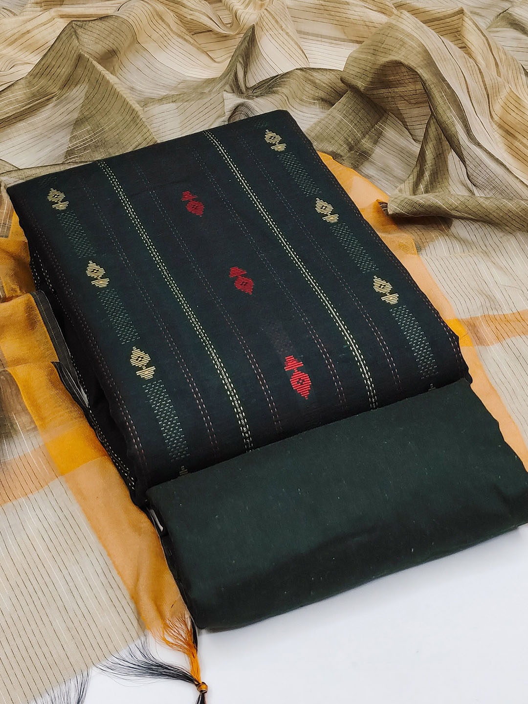 

Maroosh Woven Design Unstitched Dress Material, Green