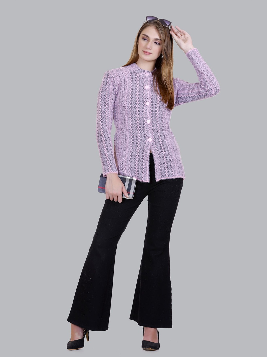 

SOSHAGUN OSWAL Women embroidered Woollen Cardigan, Pink