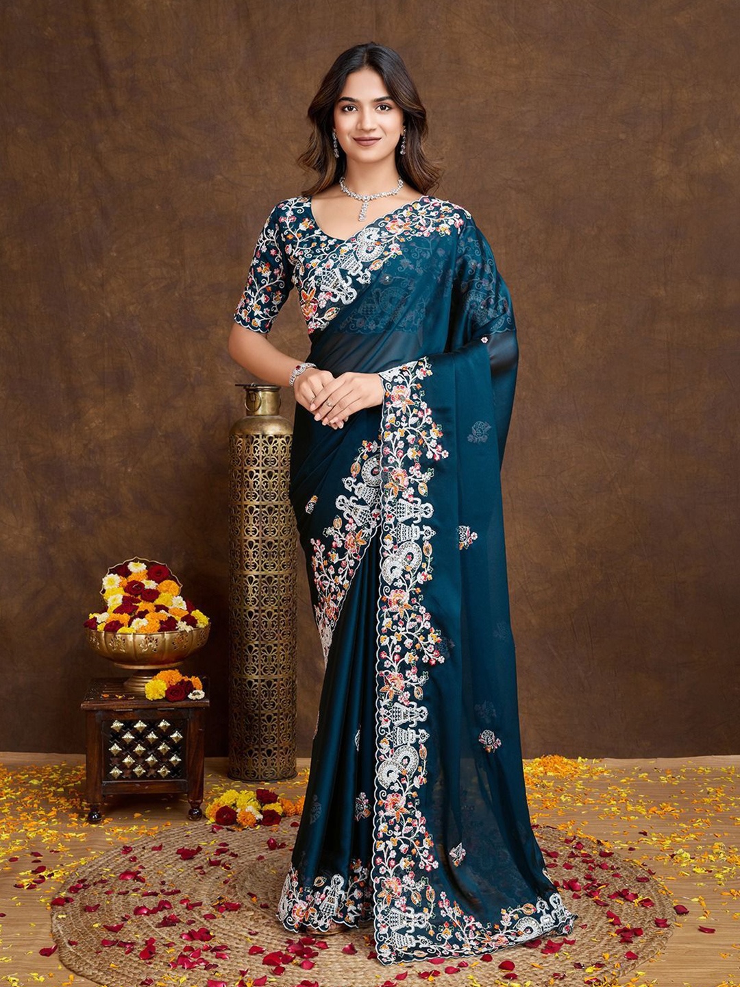 

VenderVilla Floral Embroidered Saree, Blue