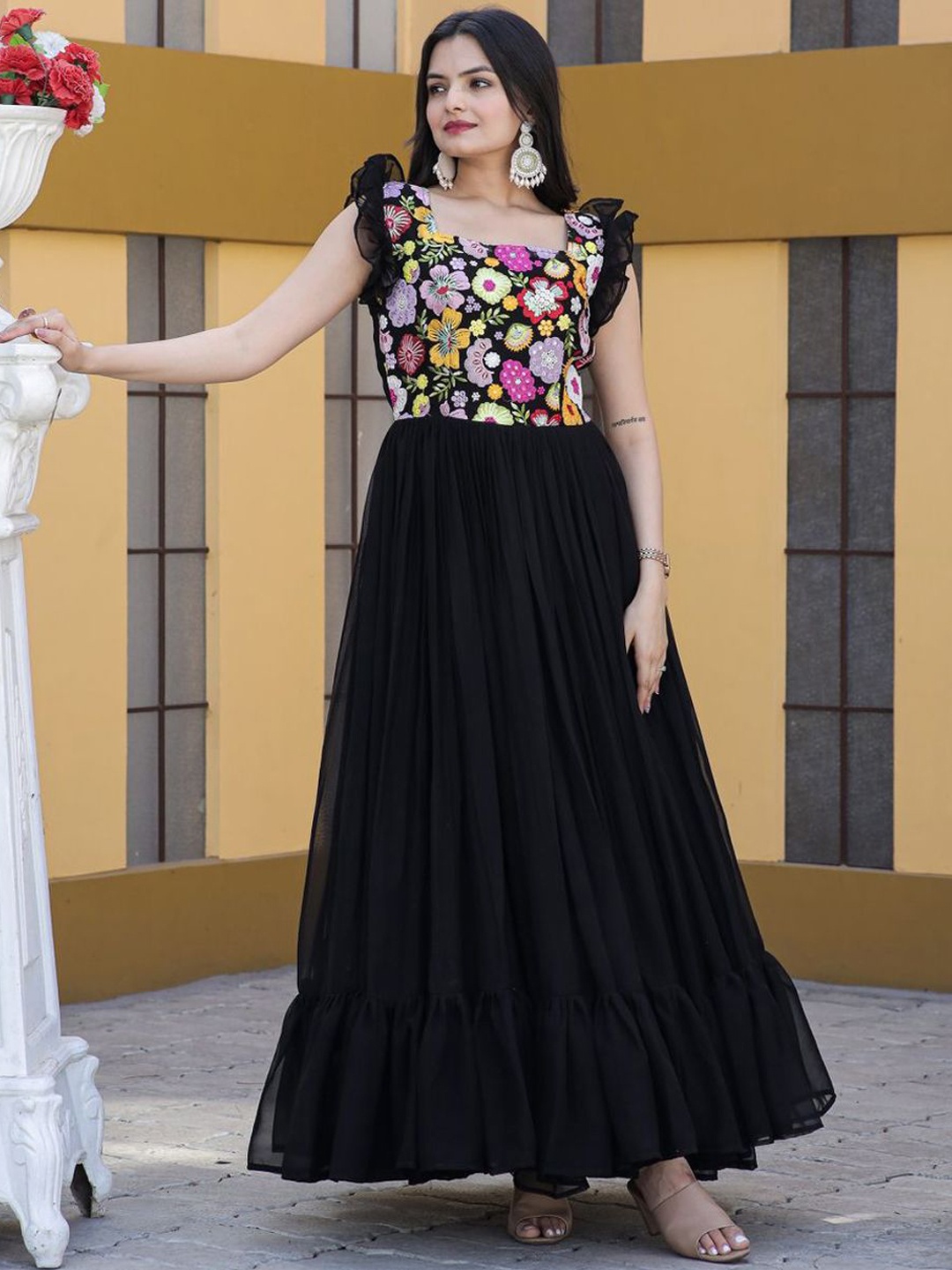 

FORKEY Women Floral Embroidered Georgette Ethnic Gown, Black