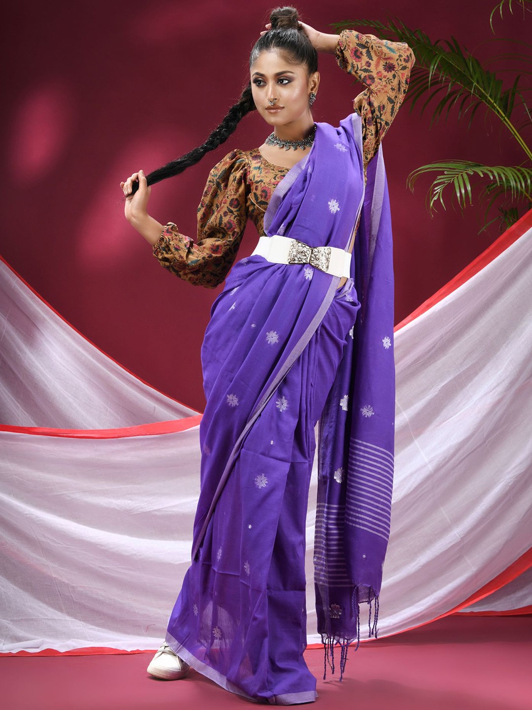 

TANTLOOM Woven Design Saree, Purple