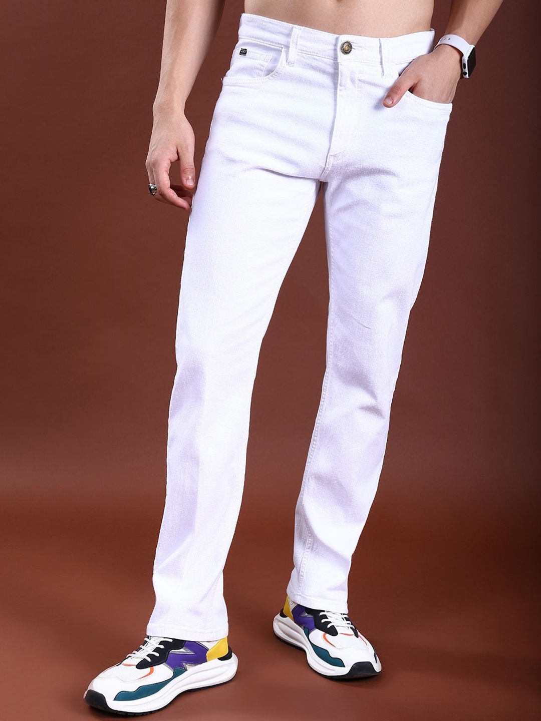 

HIGHLANDER Men Straight Fit Mid-Rise Stretchable Jeans, White