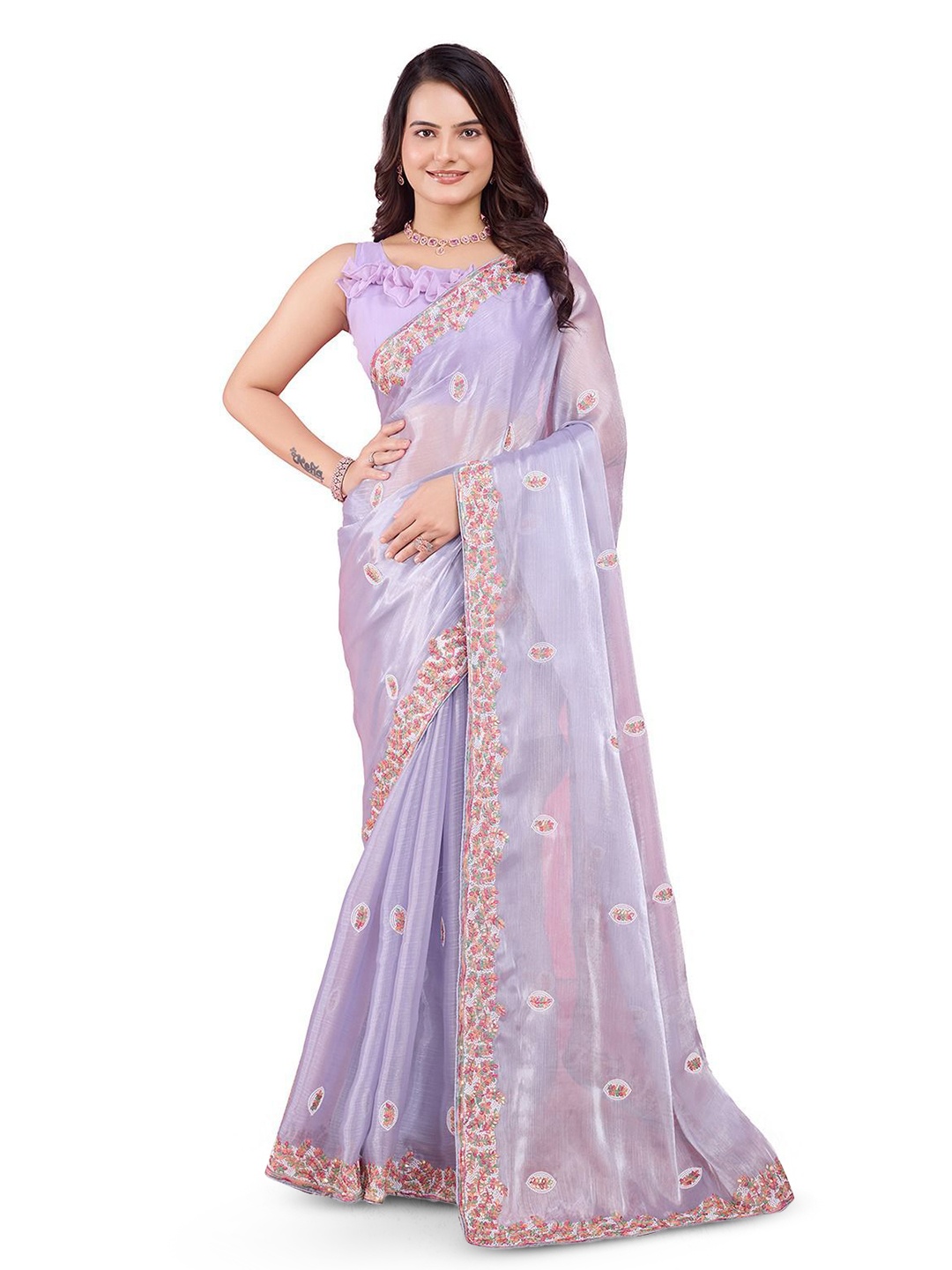 

VenderVilla Floral Embroidered Saree with Blouse Piece, Lavender