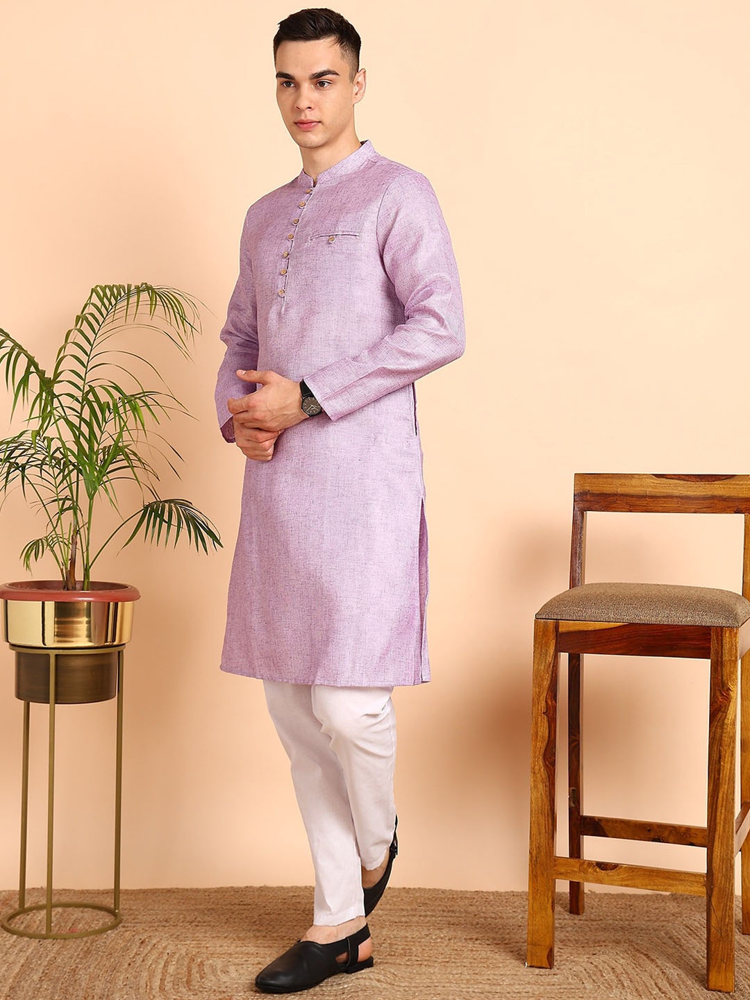 

Anouk Purple Mandarin Collar Jute Straight Kurta