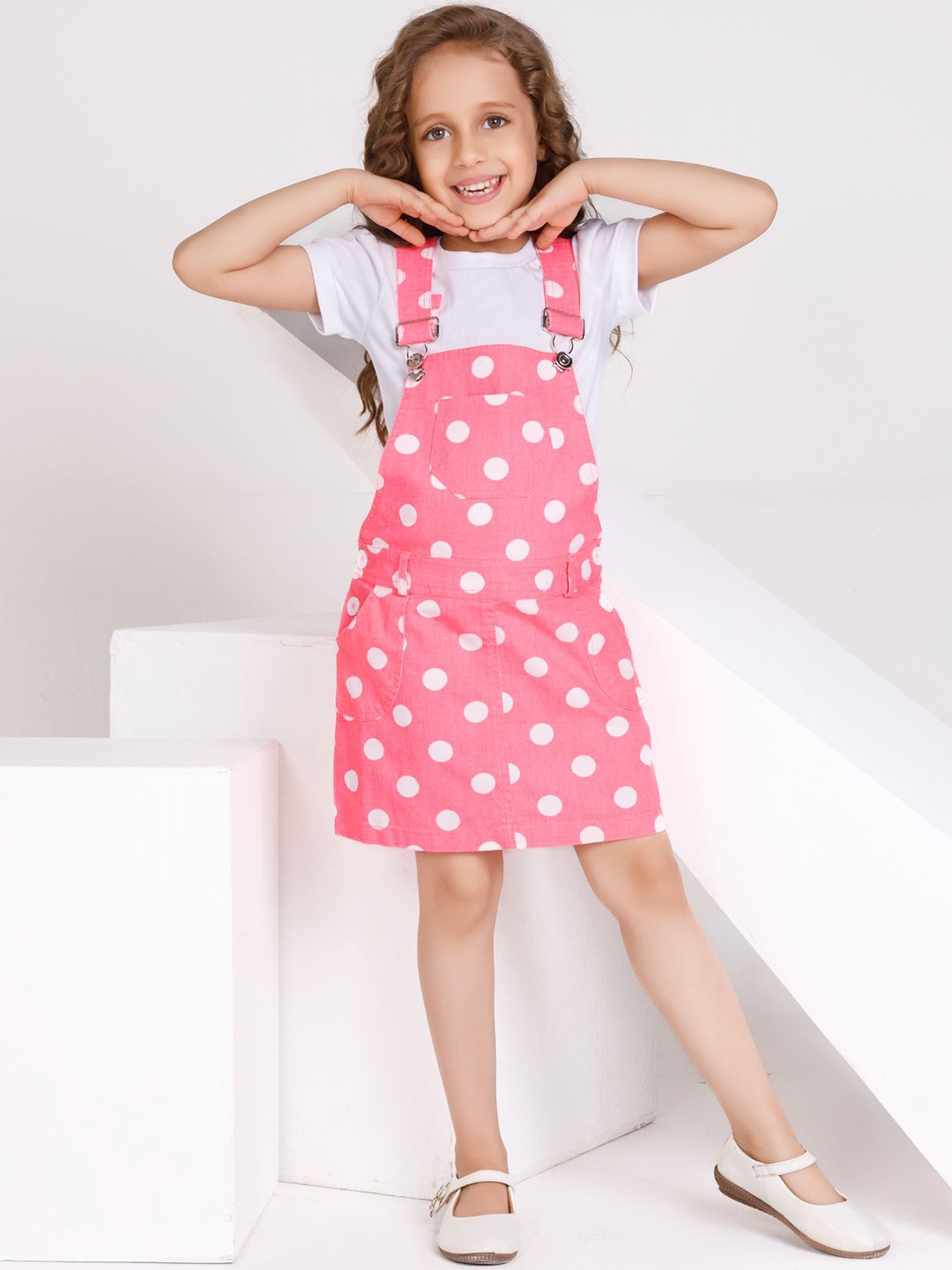 

Peppermint Girls Polka Dots Printed Dungarees With T-Shirt, Pink