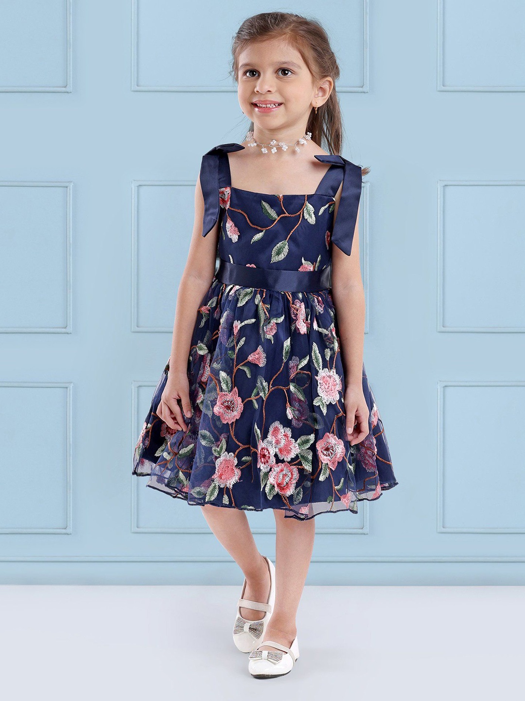 

Mark & Mia Girls Sleeveless Floral Embroidered Party Peplum Dress, Navy blue