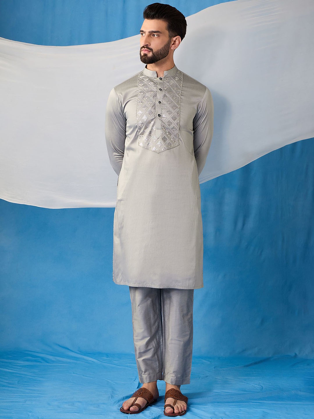 

Inddus Geometric Yoke Design Thread Work and Sequined Straight Kurta With Trousers, Grey