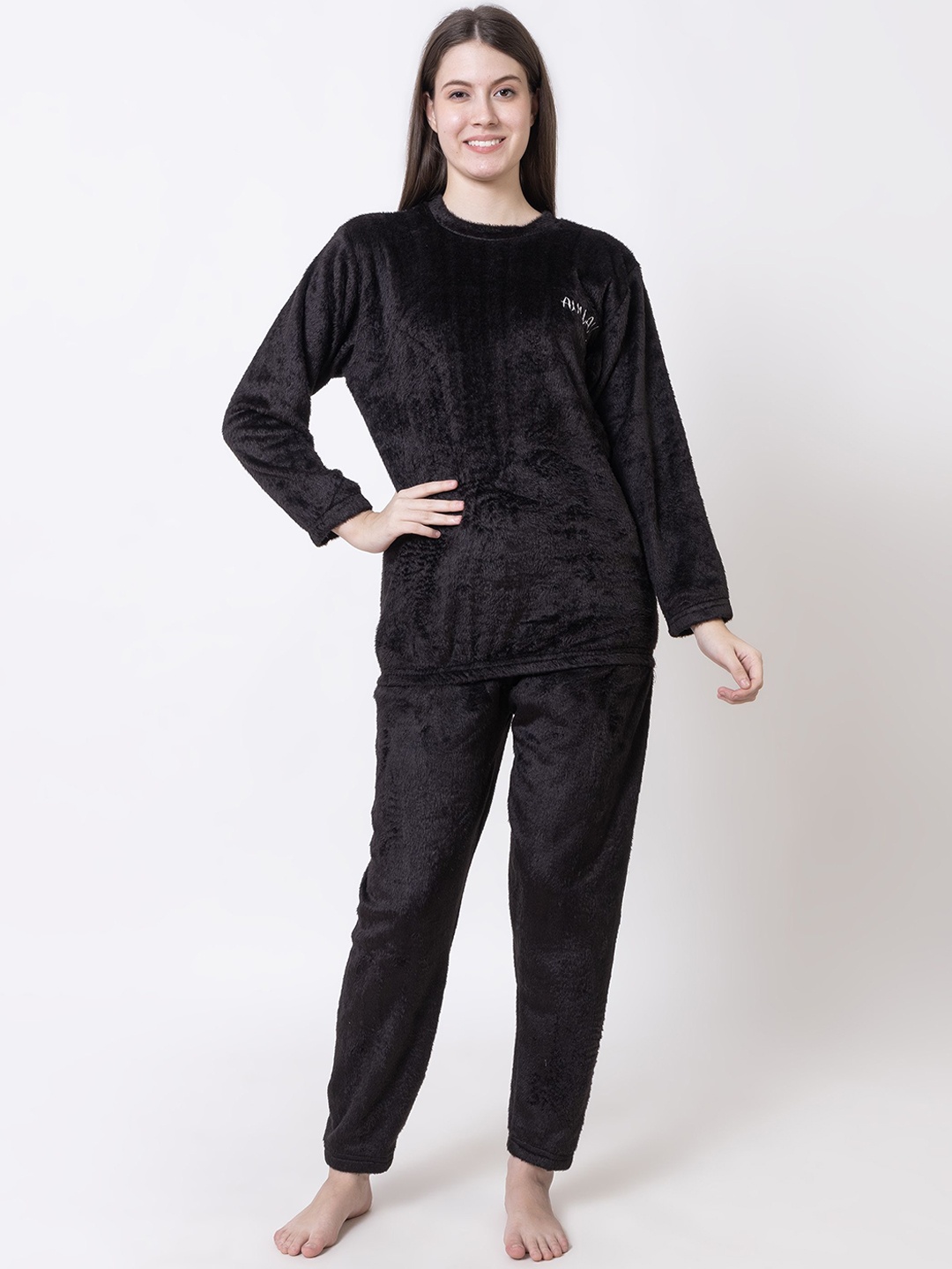 

AVYAY Women Long Sleeves Night suit, Black