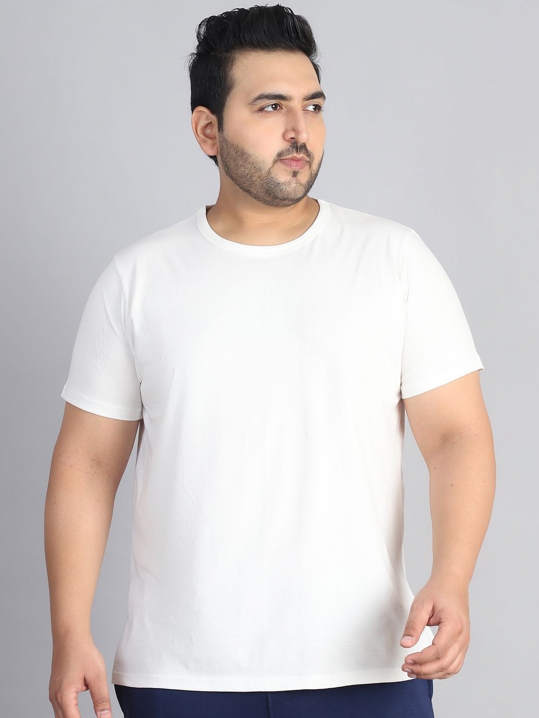 

Rute Men Solid Round Neck Plus Size Pure Cotton T-shirt, White