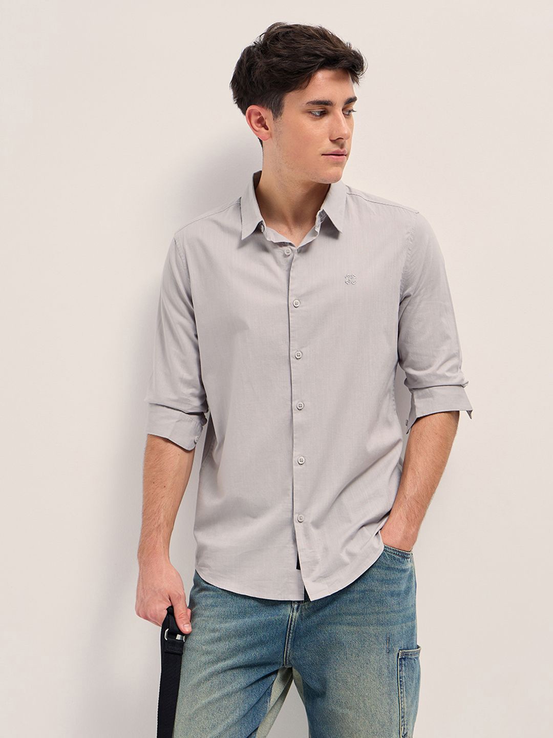 

THE BEAR HOUSE Men Spread Collar Solid Cotton Slim Fit Casual Shirt, Grey