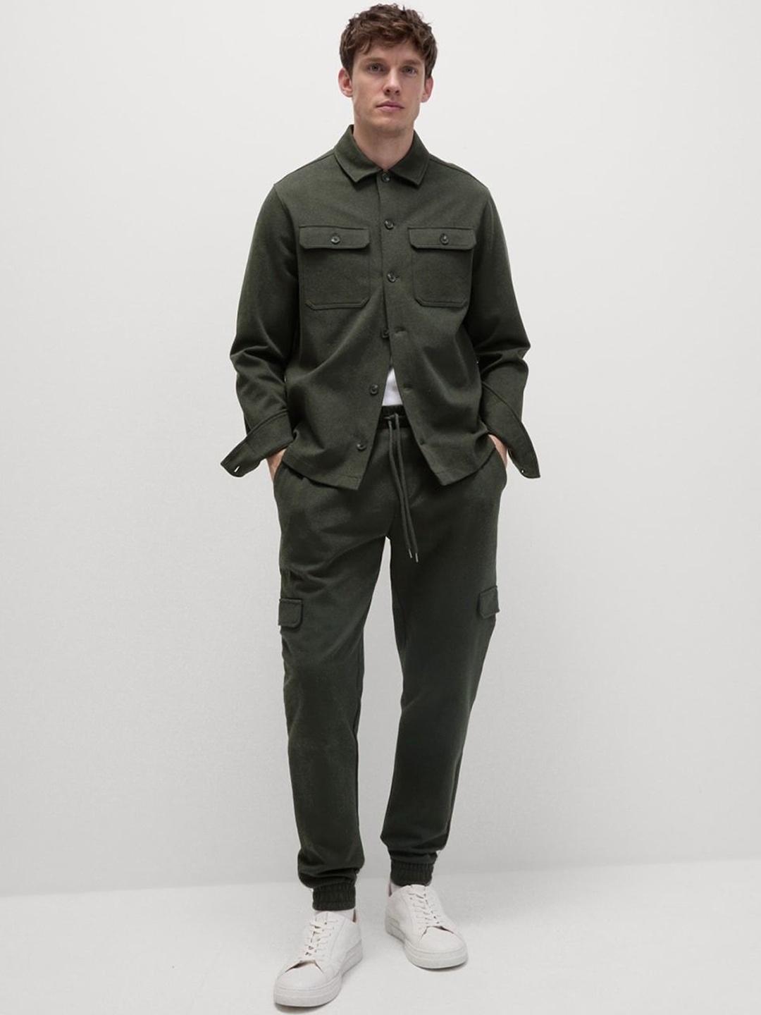 

Marks & Spencer Men Mid-Rise Cargo Joggers, Olive