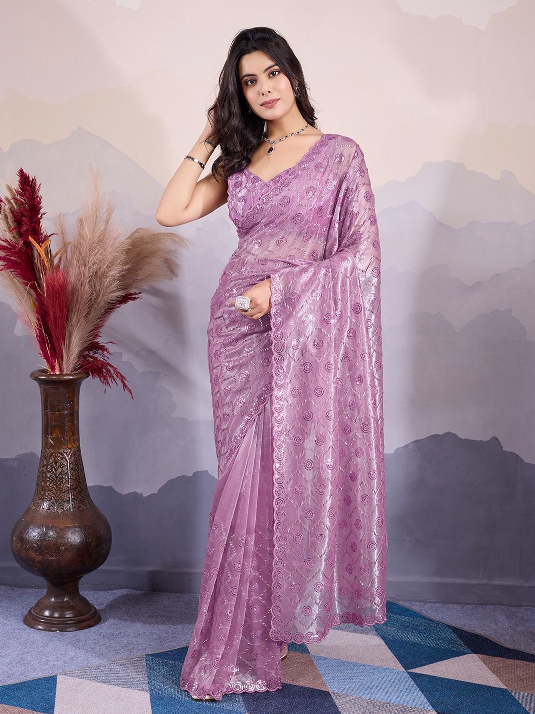 

VenderVilla Floral Embroidered Supernet Saree, Pink