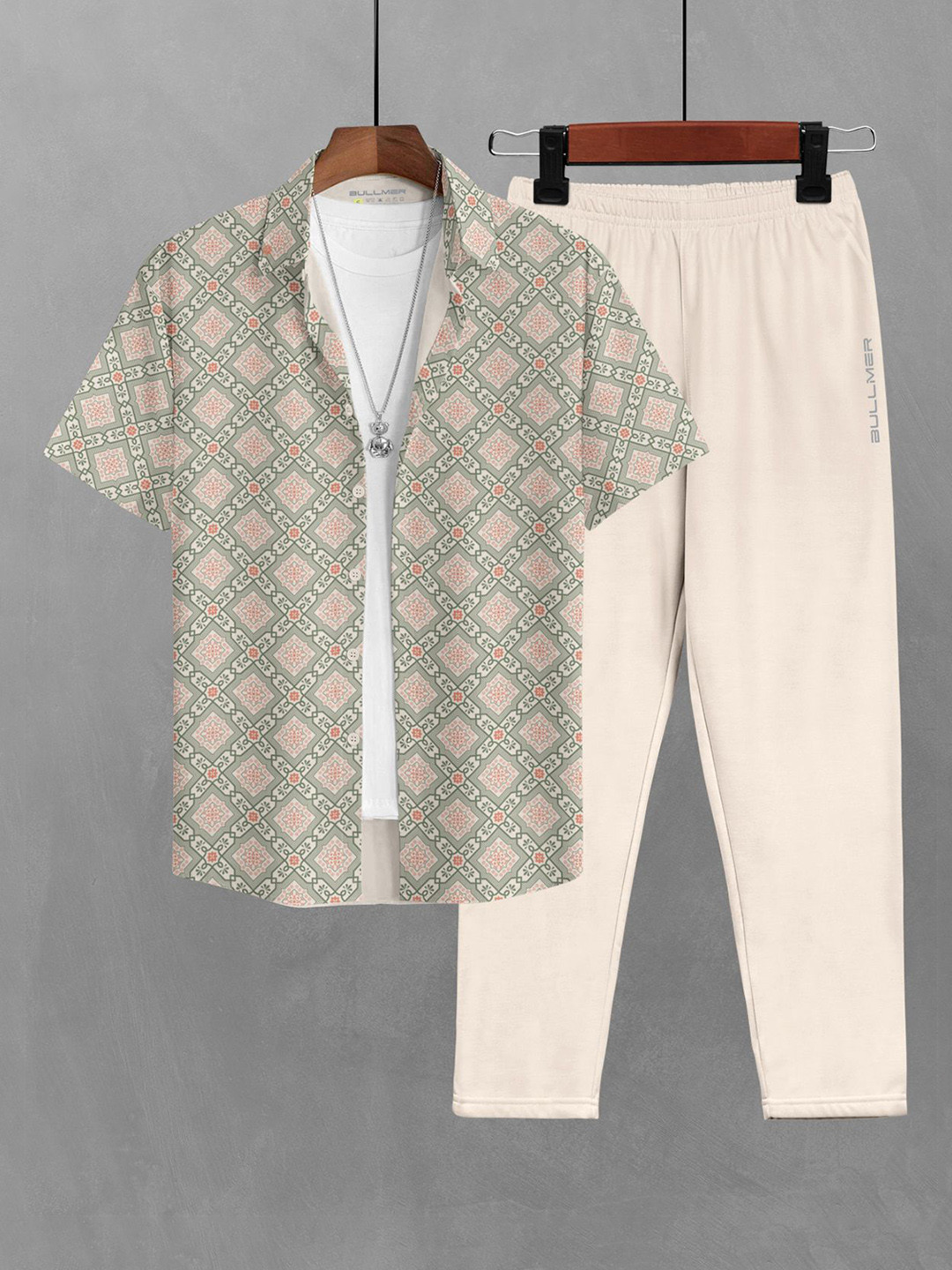 

BULLMER Floral Printed Short Sleeves Shirt With Trousers, Green
