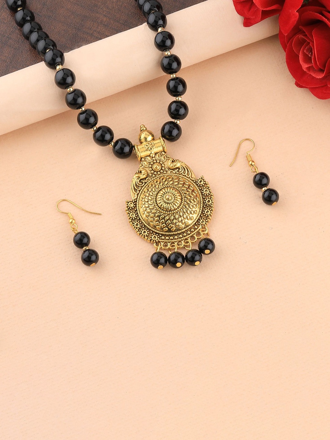 

Silver Shine Brass-Plated Pearl Beaded Jewellery Set, Black