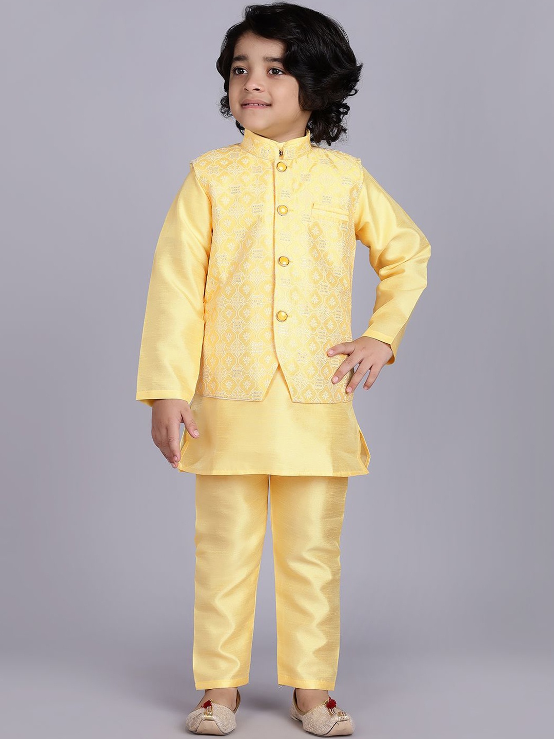 

Ridokidz Boys Mandarin Collar Kurta with Pyjama, Yellow