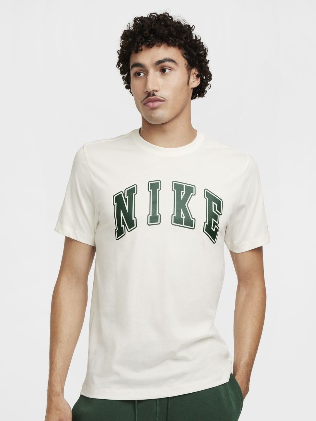 

Nike Sportswear Club Men's T-Shirt, White