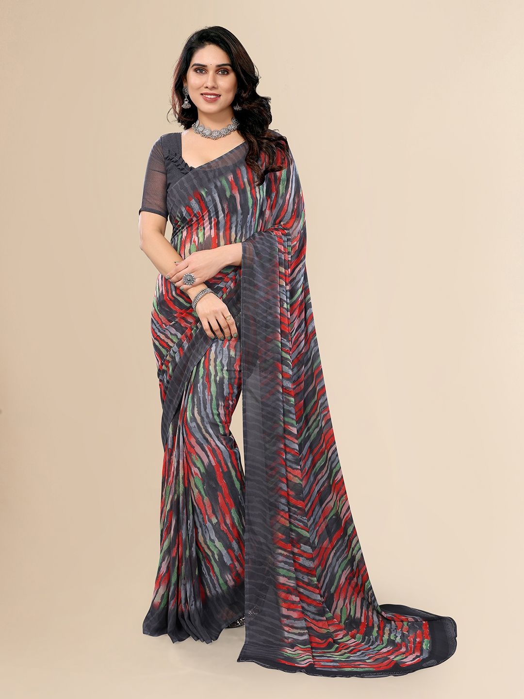 

ANAND SAREES Striped Printed Saree With Blouse Piece, Grey