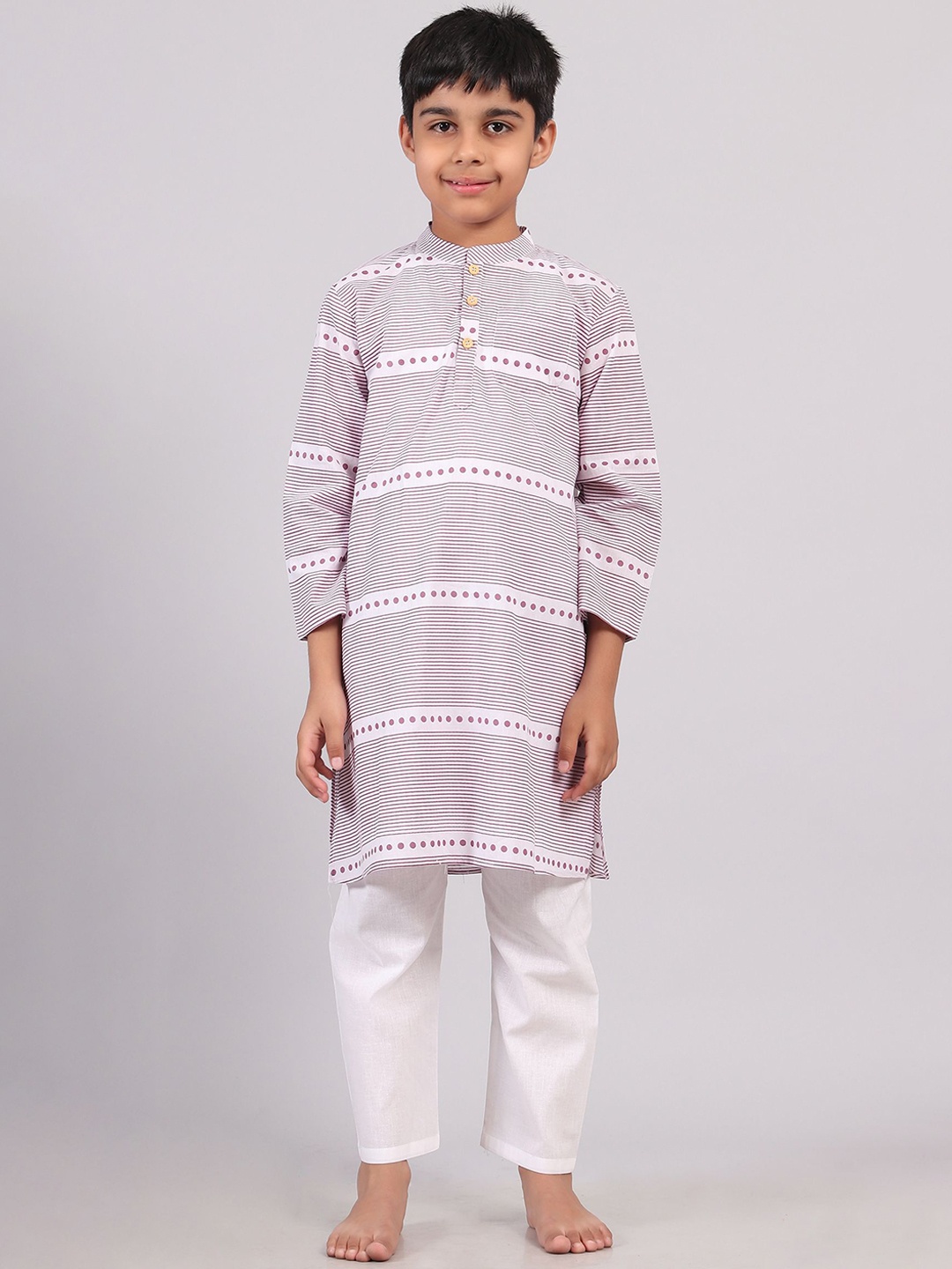 

TJORI Boys Striped Printed Mandarin Collar Pure Cotton Straight Kurta With Pyjamas, Violet