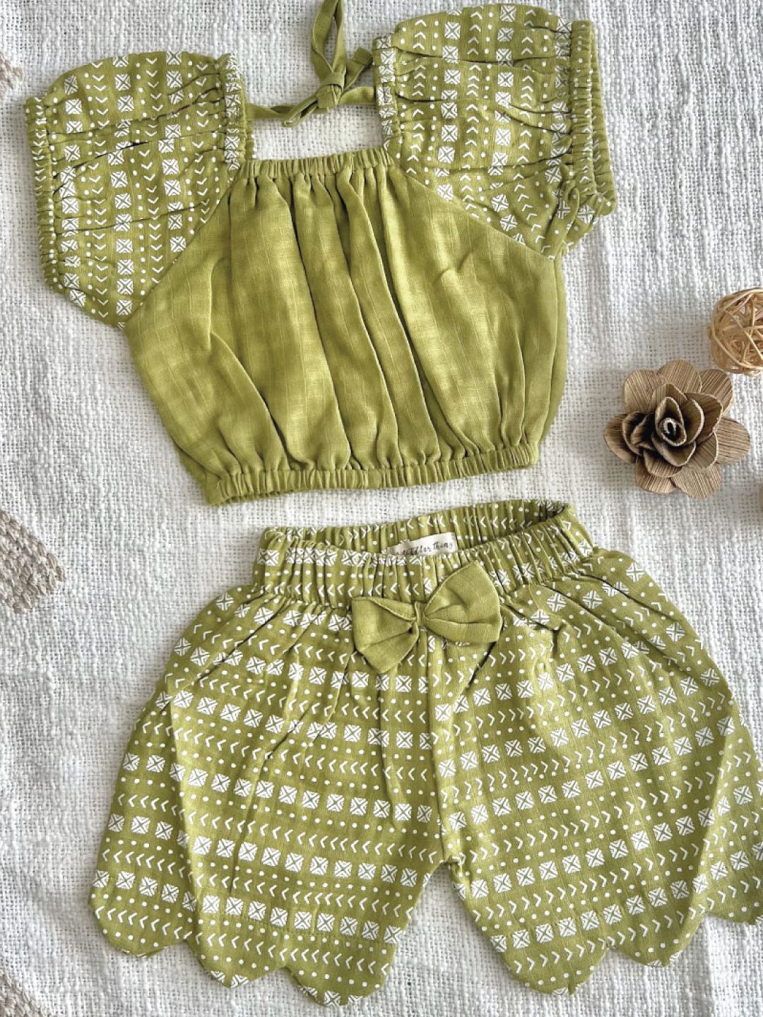 

A Toddler Thing Girls Printed Organic Cotton Top With Shorts, Olive