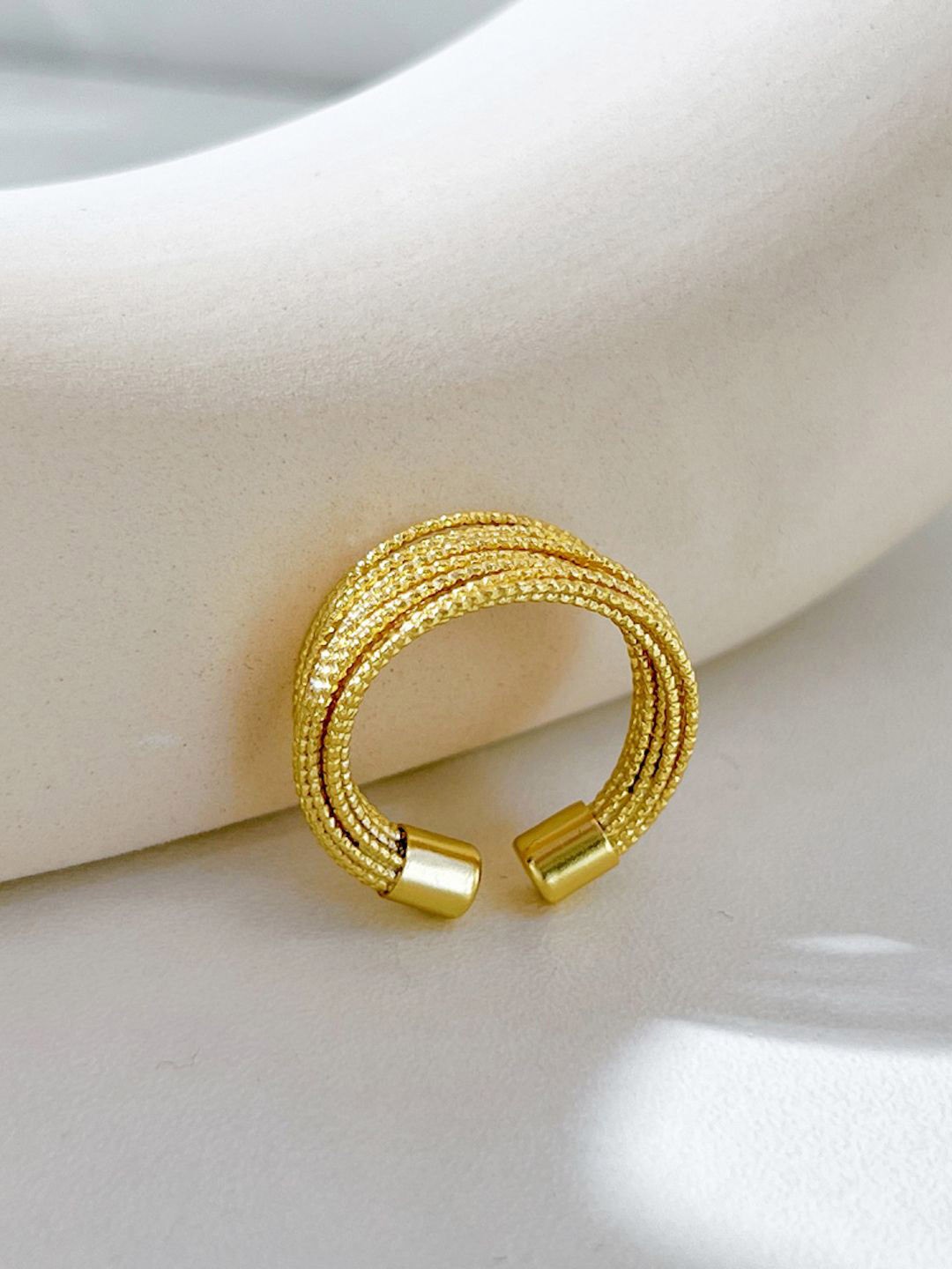 

MISS JO Gold-Plated Finger Ring