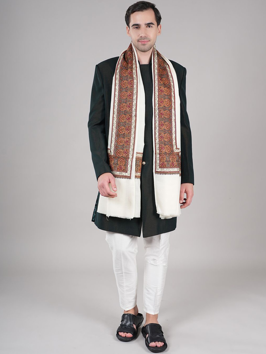 

MUFFLY Floral Printed Pashmina Woollen Shawl, White