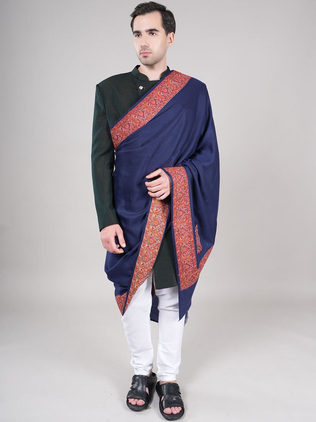 

MUFFLY Floral Printed Woollen Shawl, Blue
