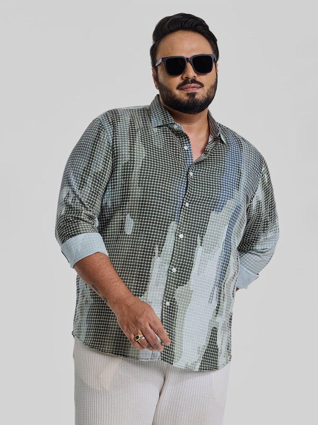 

Snitch Men Plus Size Classic Spread Collar Abstract Printed Cotton Casual Shirt, Olive