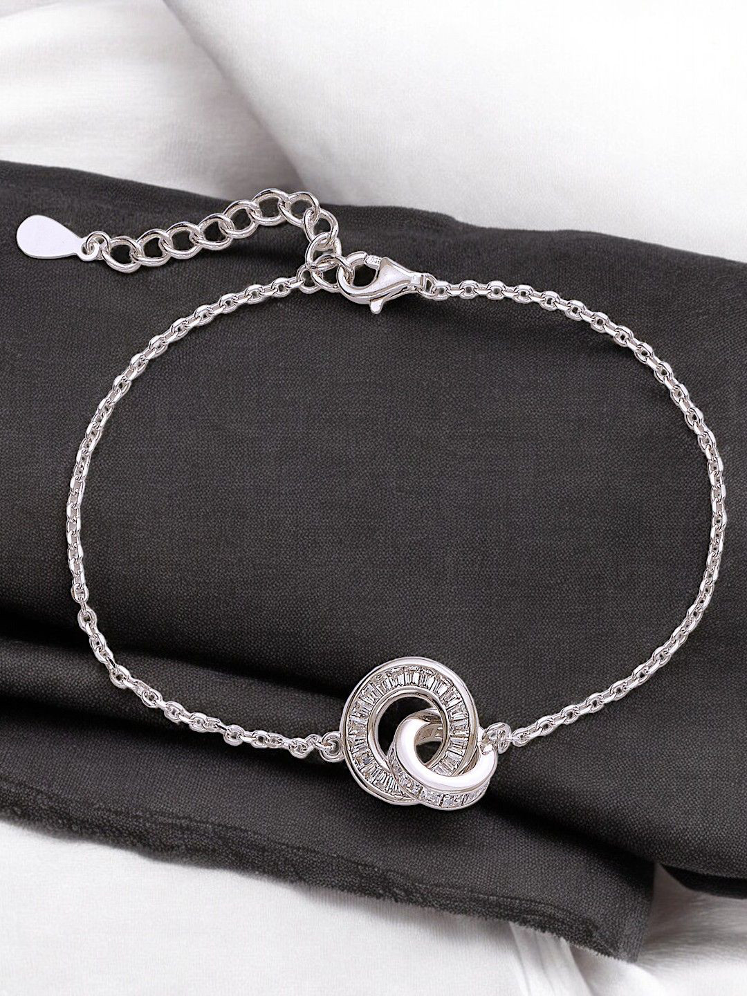 

Taraash 925 Sterling Silver Cubic Zirconia Adjustable Link Bracelet