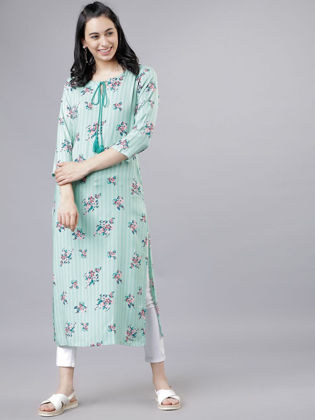 

Vishudh Floral Printed Tie-Up Neck Three-Quarter Sleeves Straight Kurta, Green