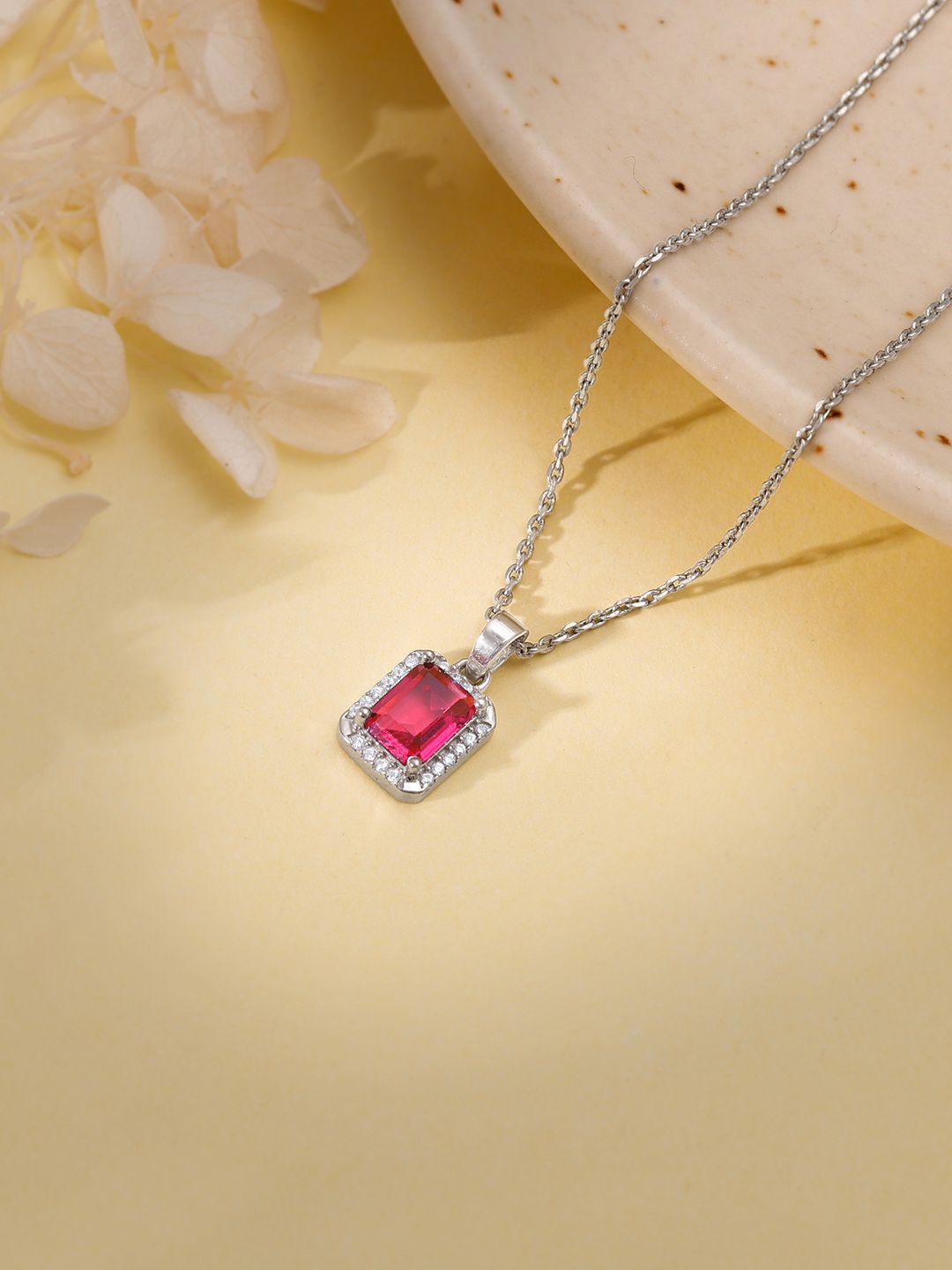 

GIVA 925 Sterling Silver Rhodium Plated Contemporary Pendants with Chains